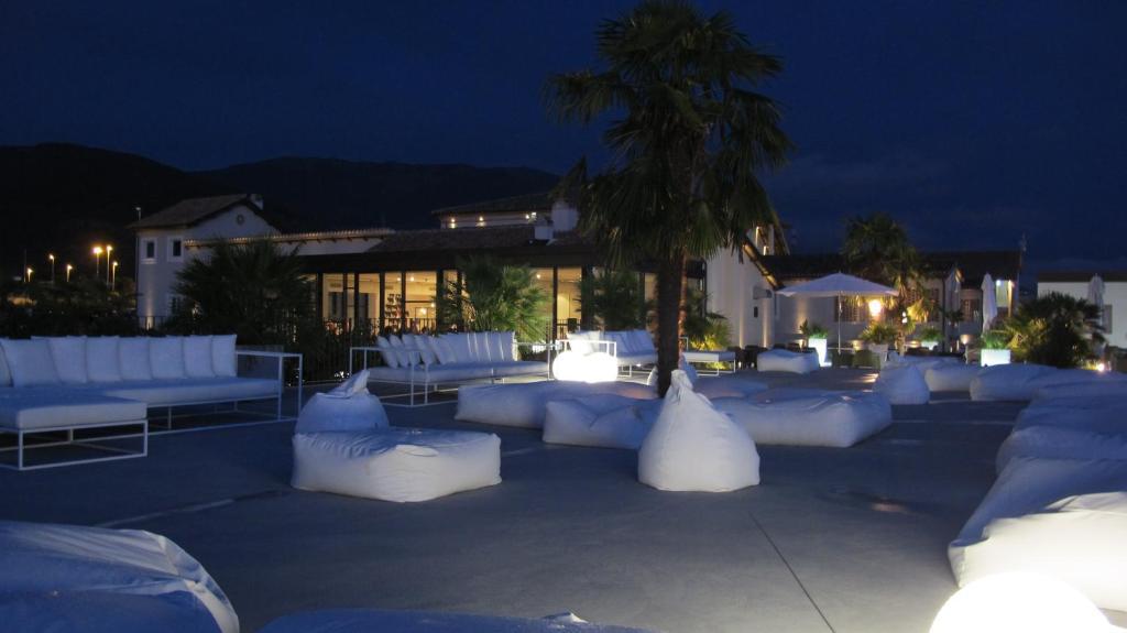 Hotel & Resort Le Colombare Фолиньо Экстерьер фото