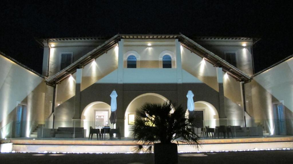 Hotel & Resort Le Colombare Фолиньо Экстерьер фото