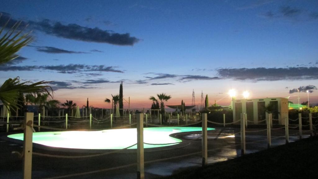 Hotel & Resort Le Colombare Фолиньо Экстерьер фото