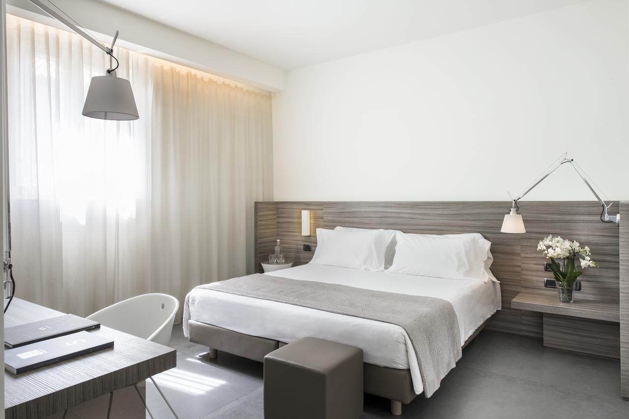 Hotel & Resort Le Colombare Фолиньо Экстерьер фото